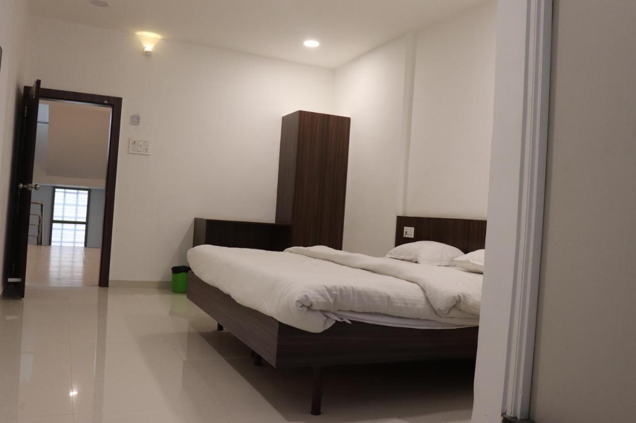 Hotel New Samrat أورانغاباد المظهر الخارجي الصورة