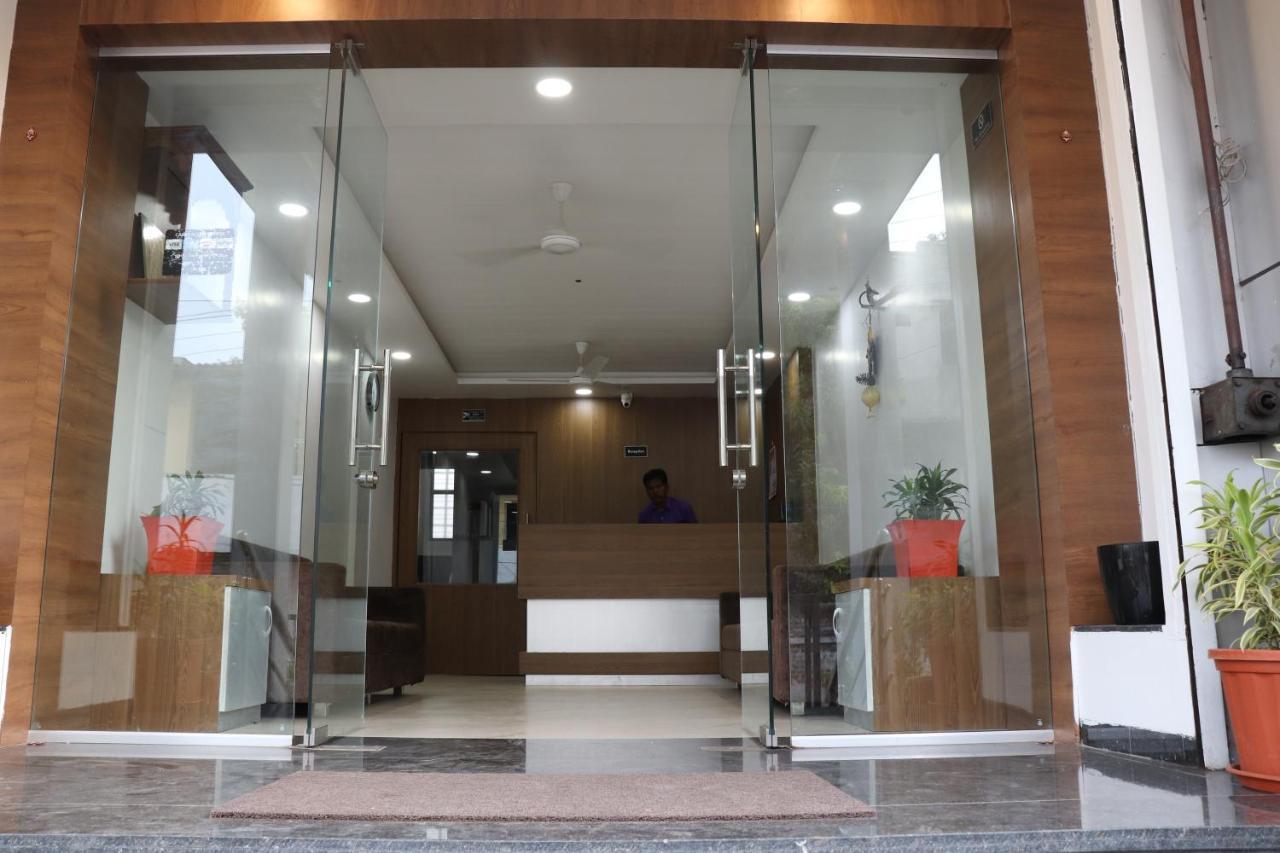 Hotel New Samrat أورانغاباد المظهر الخارجي الصورة
