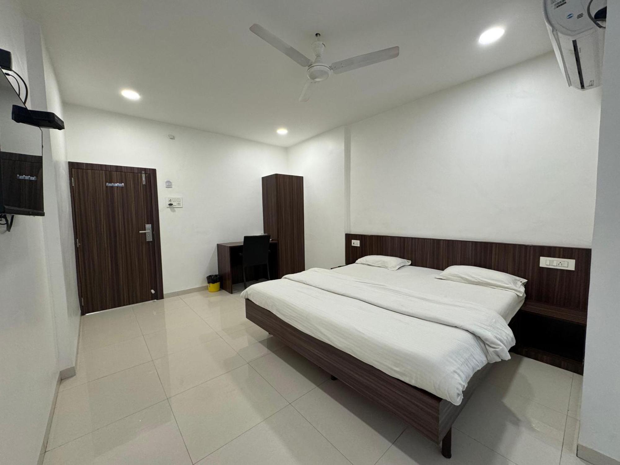 Hotel New Samrat أورانغاباد المظهر الخارجي الصورة